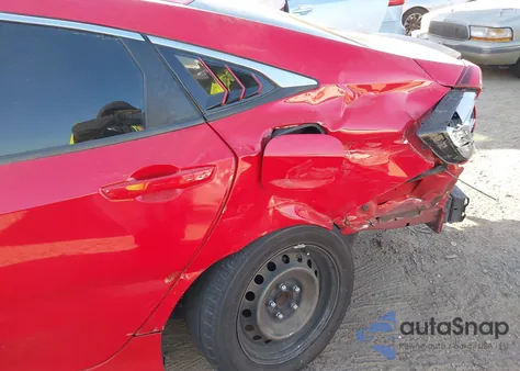 2019 Honda Civic Sport z USA, uszkodzony, nr VIN 2HGFC2F8XKH512861